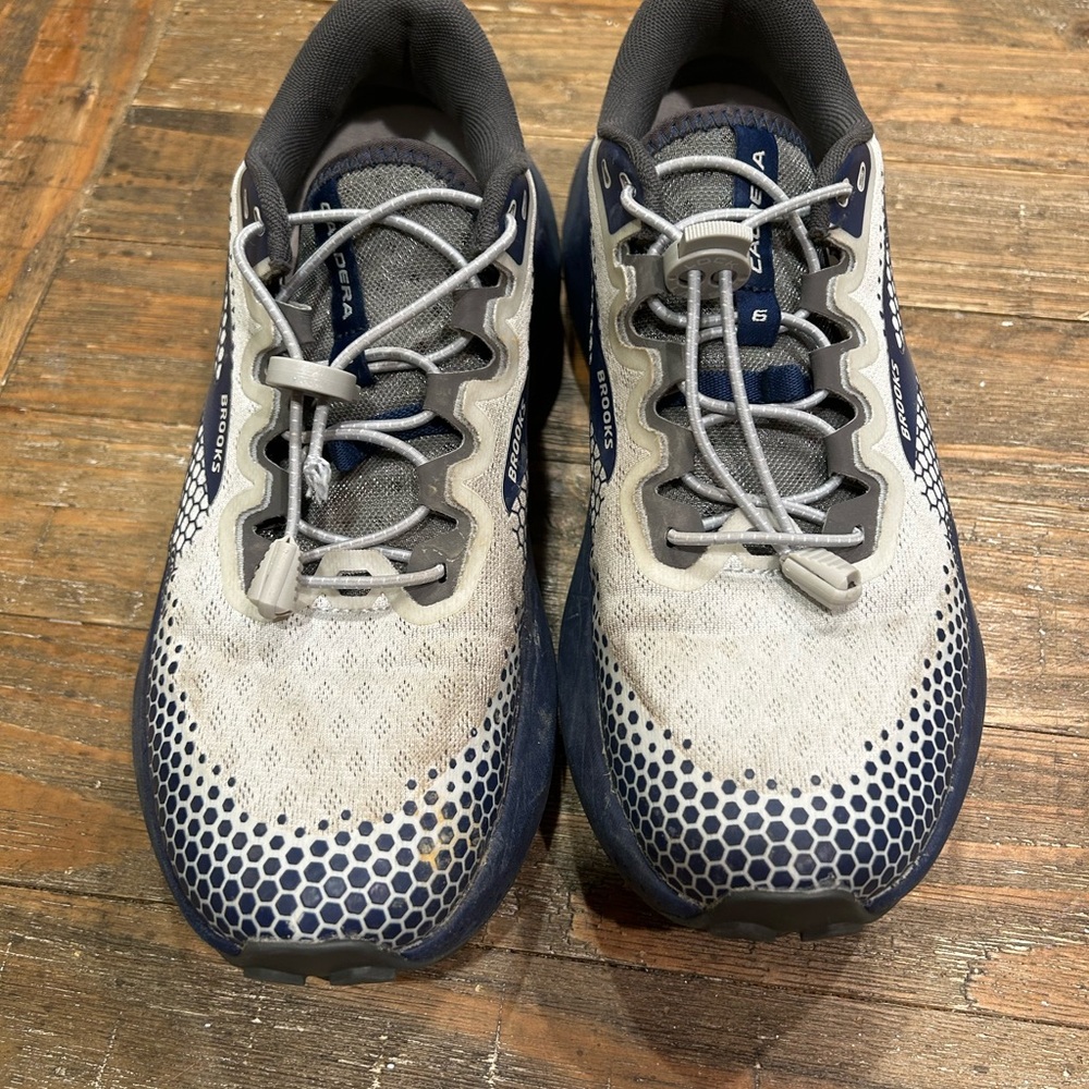 💙🩶Men's Brooks Caldera 6 trail running shoes size 9 pre-owned good condition🩶💙